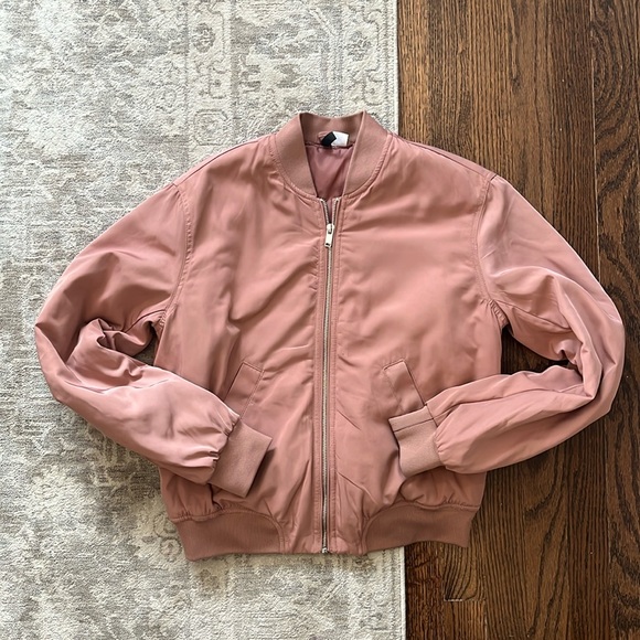 Bomber jacket - Picture 1 of 3